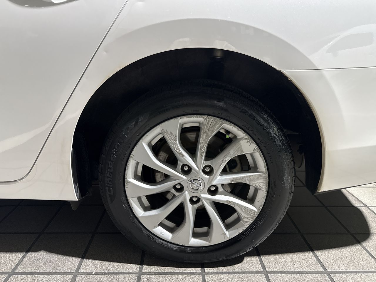 2017 Nissan SENTRA ADVANCE MT