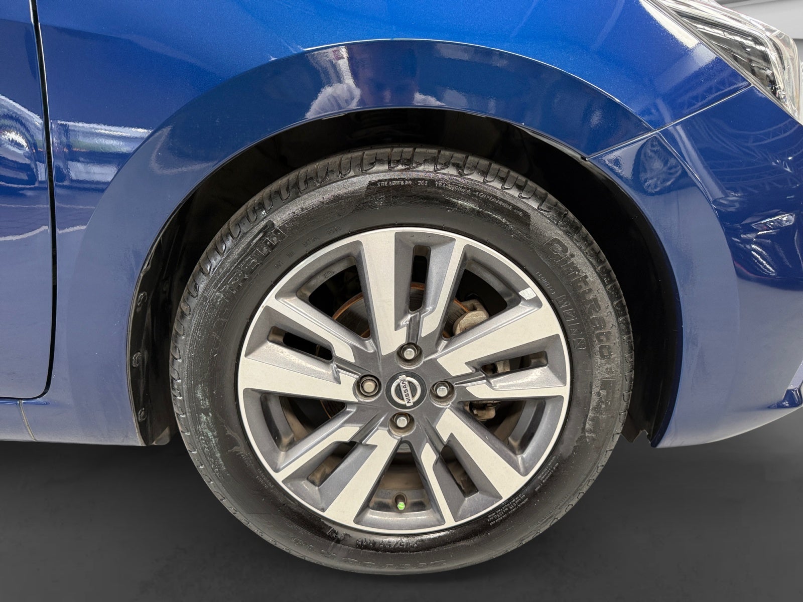 2020 Nissan VERSA ADVANCE CVT 22
