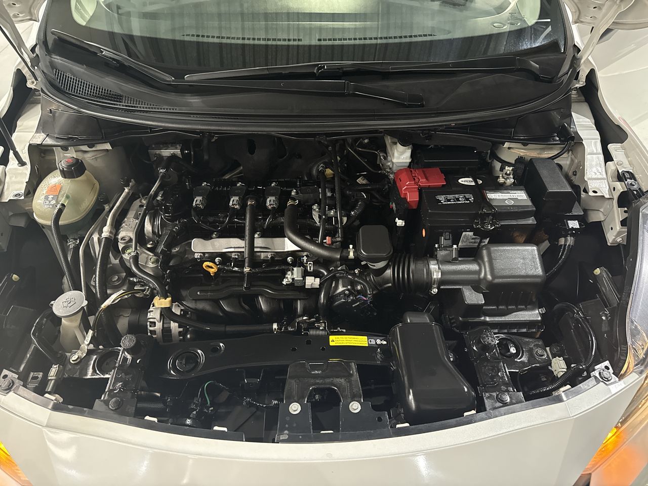 2020 Nissan VERSA ADVANCE MT