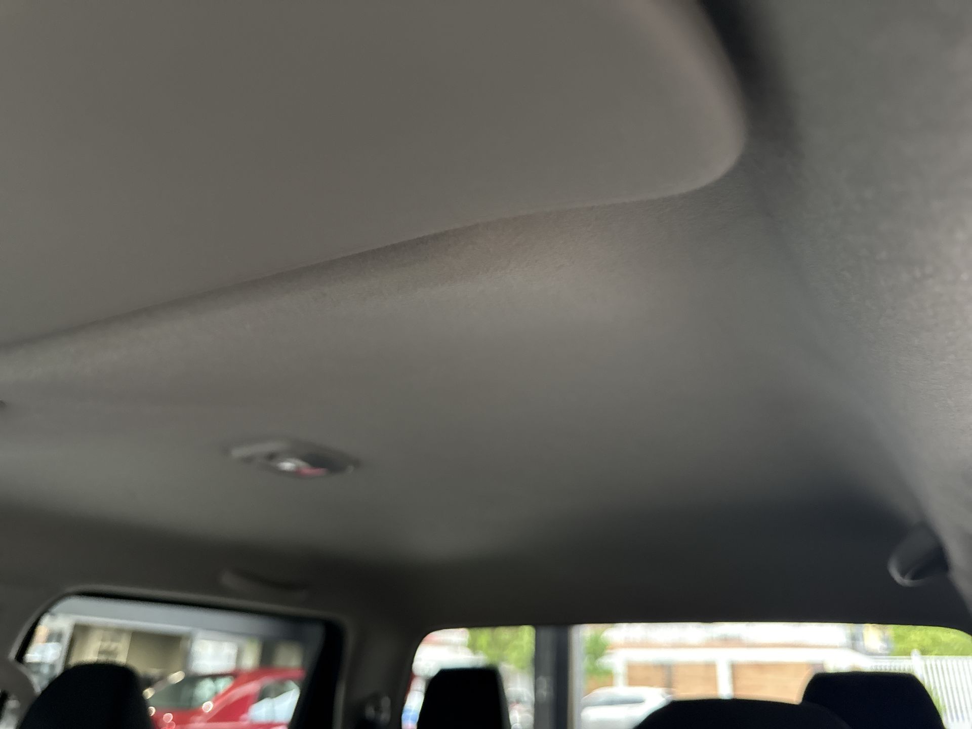 2025 Nissan FRONTIER XE TM 25