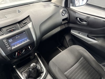 2024 Nissan FRONTIER FRONTIER LE TM 24