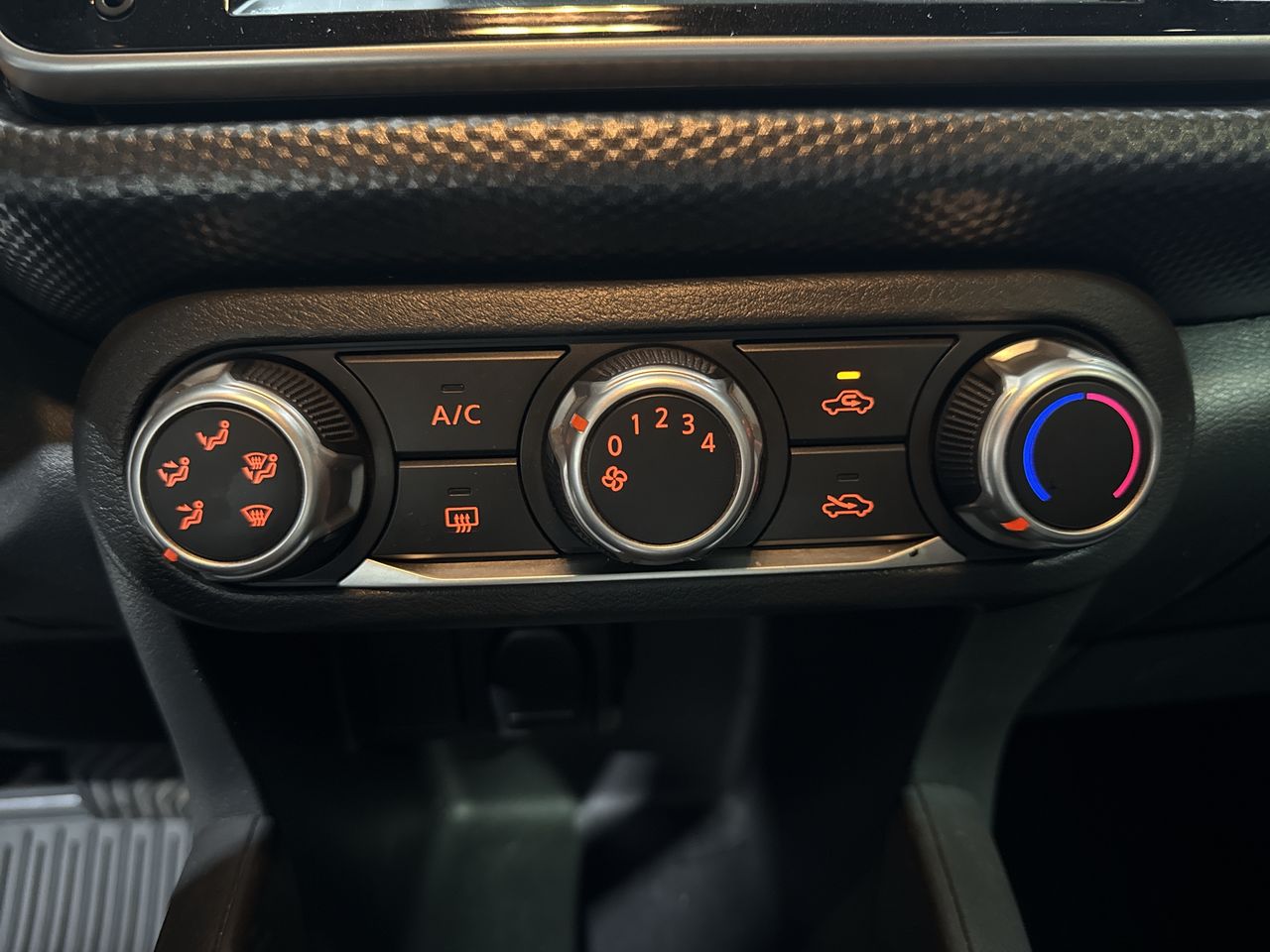 2020 Nissan KICKS ADVANCE 1.6 LTS CVT A/C