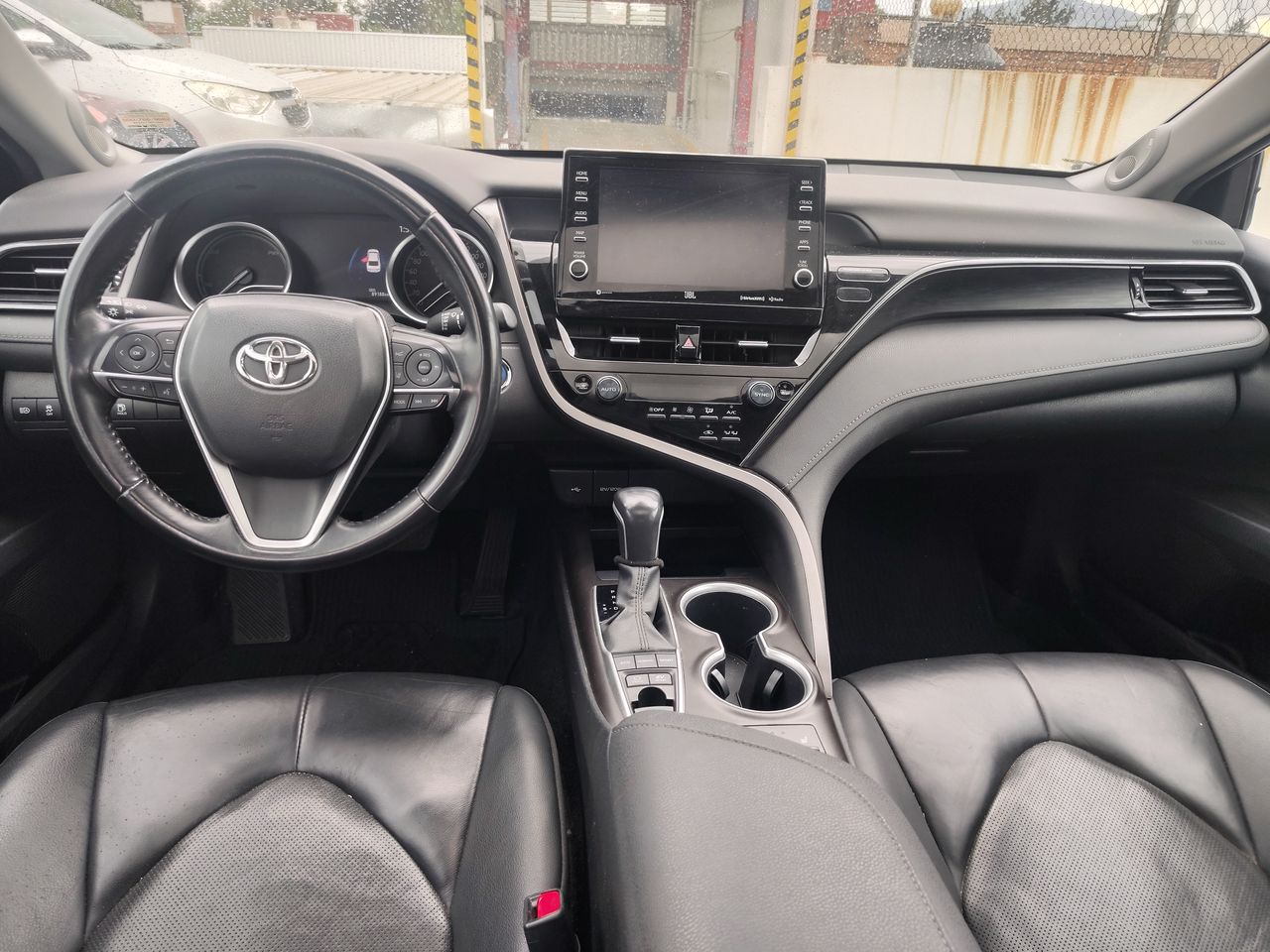 2022 Toyota CAMRY XLE HV