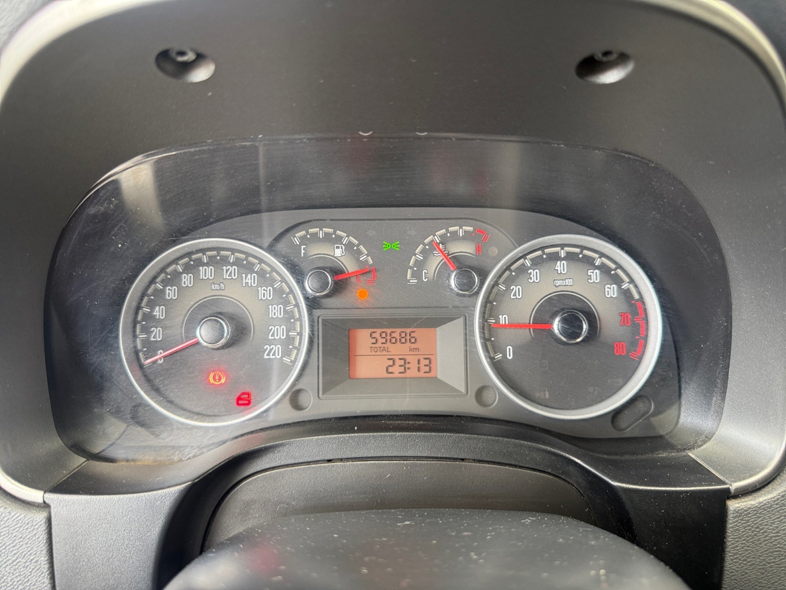 2018 RAM 700 SLT DOBLE CAB