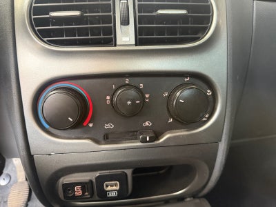 2018 RAM 700 SLT DOBLE CAB