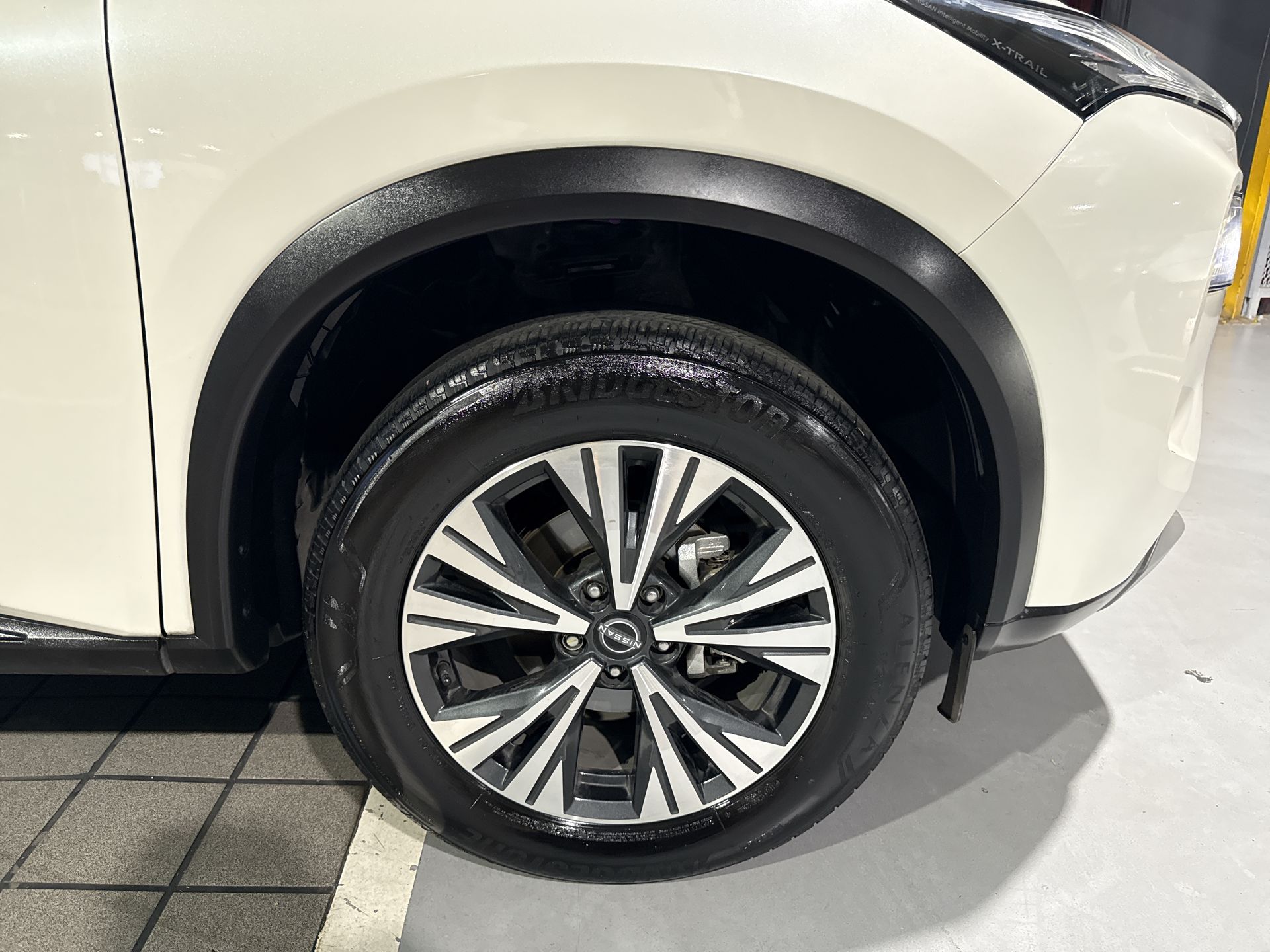 2025 Nissan X-TRAIL EXCLUSIVE 2 ROW 25