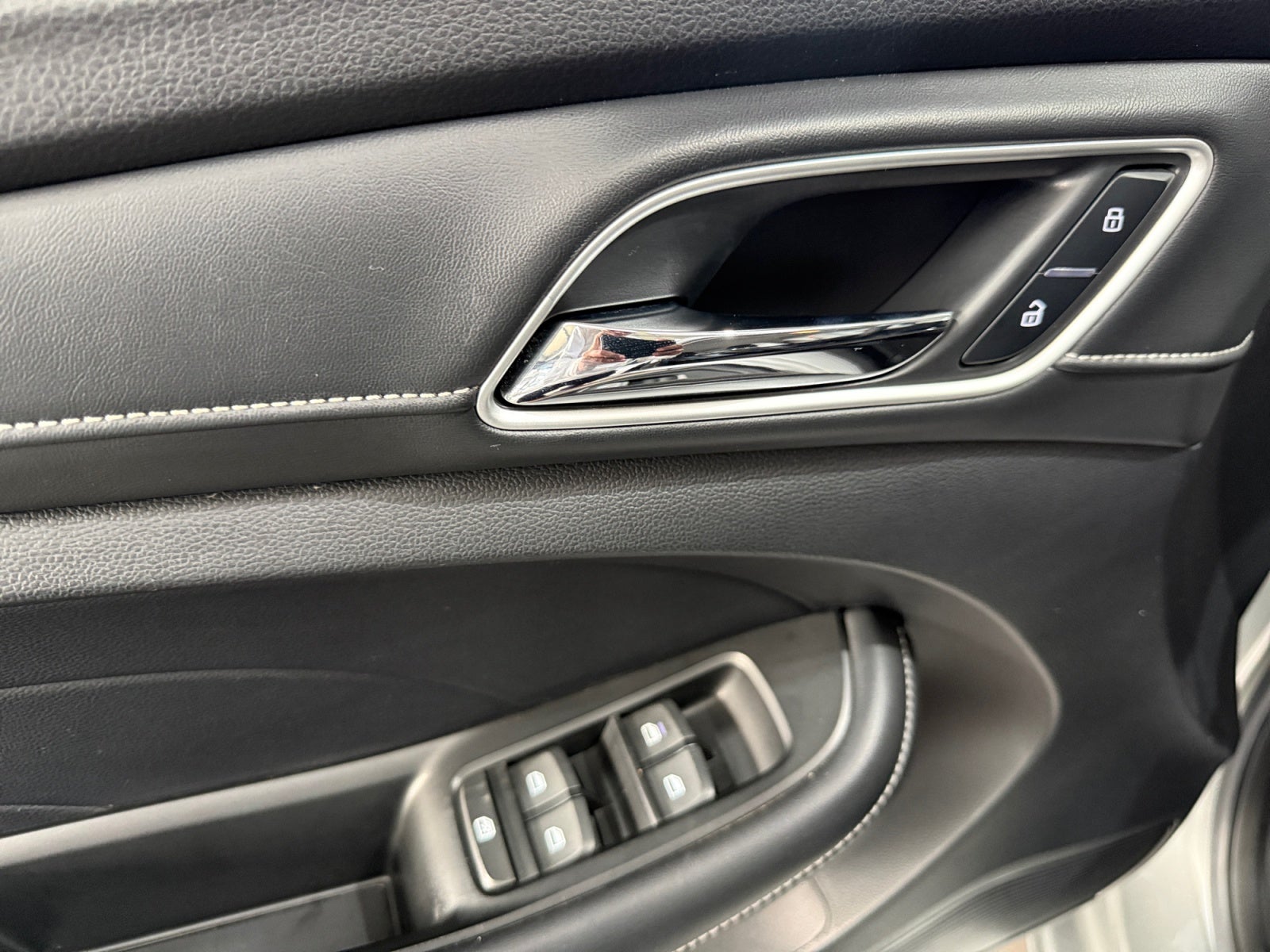 2022 MG MG5 1.5L COM EXCITE MT