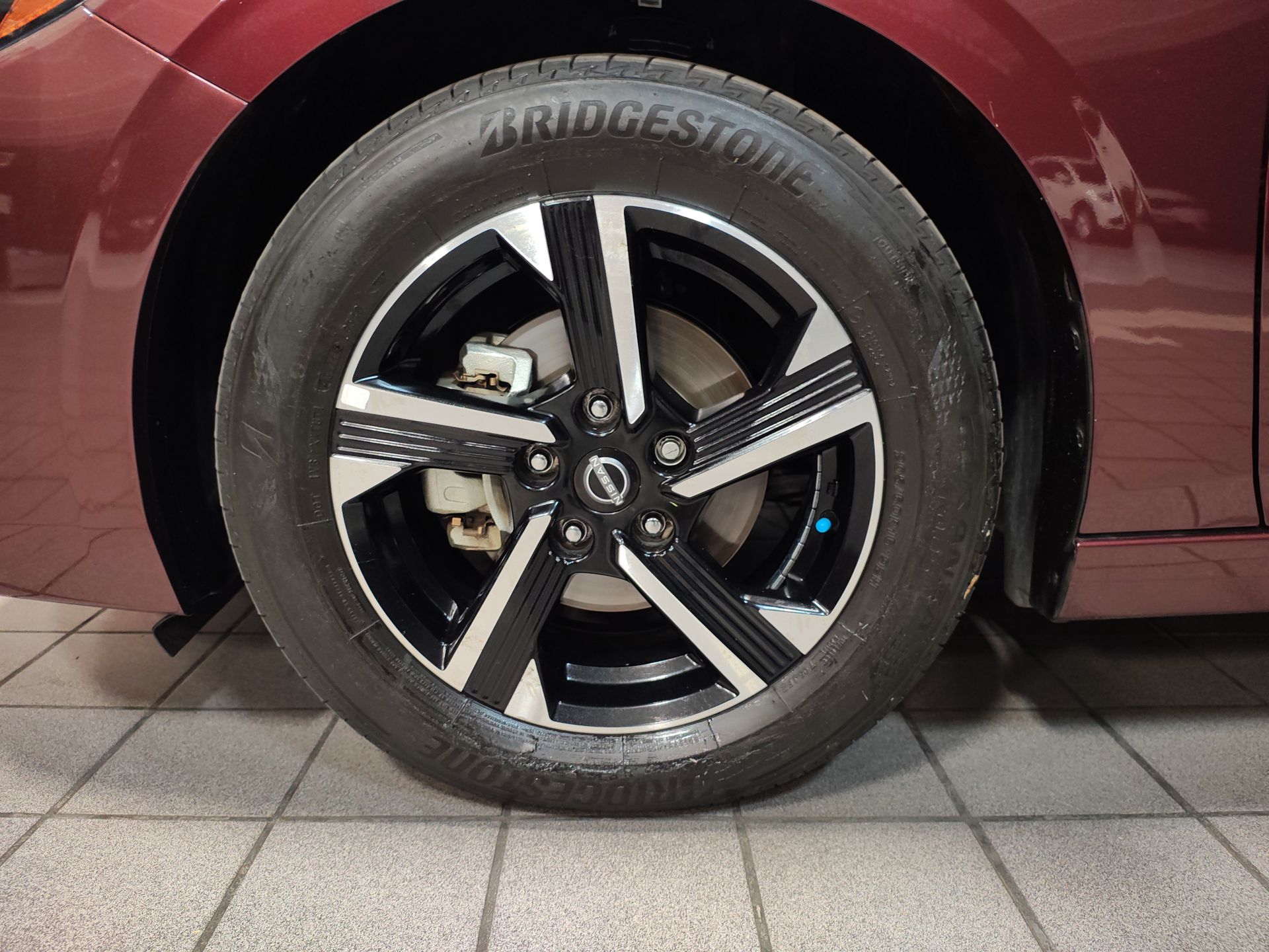 2025 Nissan SENTRA ADVANCE CVT 25