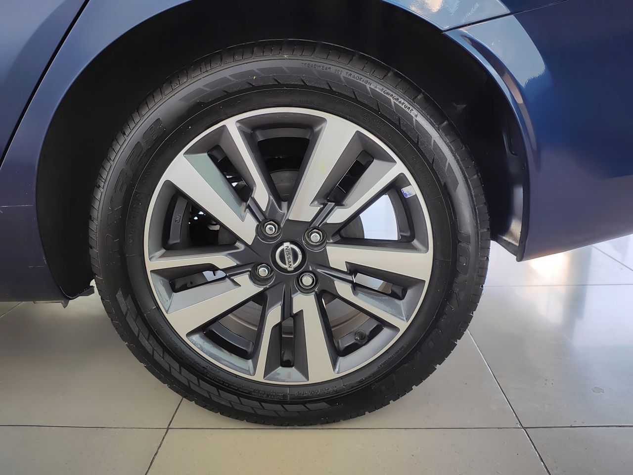 2021 Nissan VERSA ADVANCE MT 21