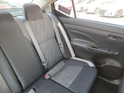 2022 Nissan VERSA ADVANCE CVT 22