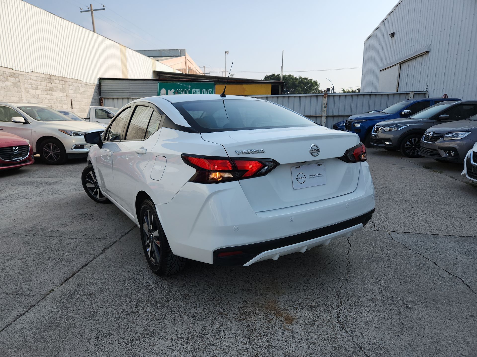2022 Nissan VERSA ADVANCE CVT 22
