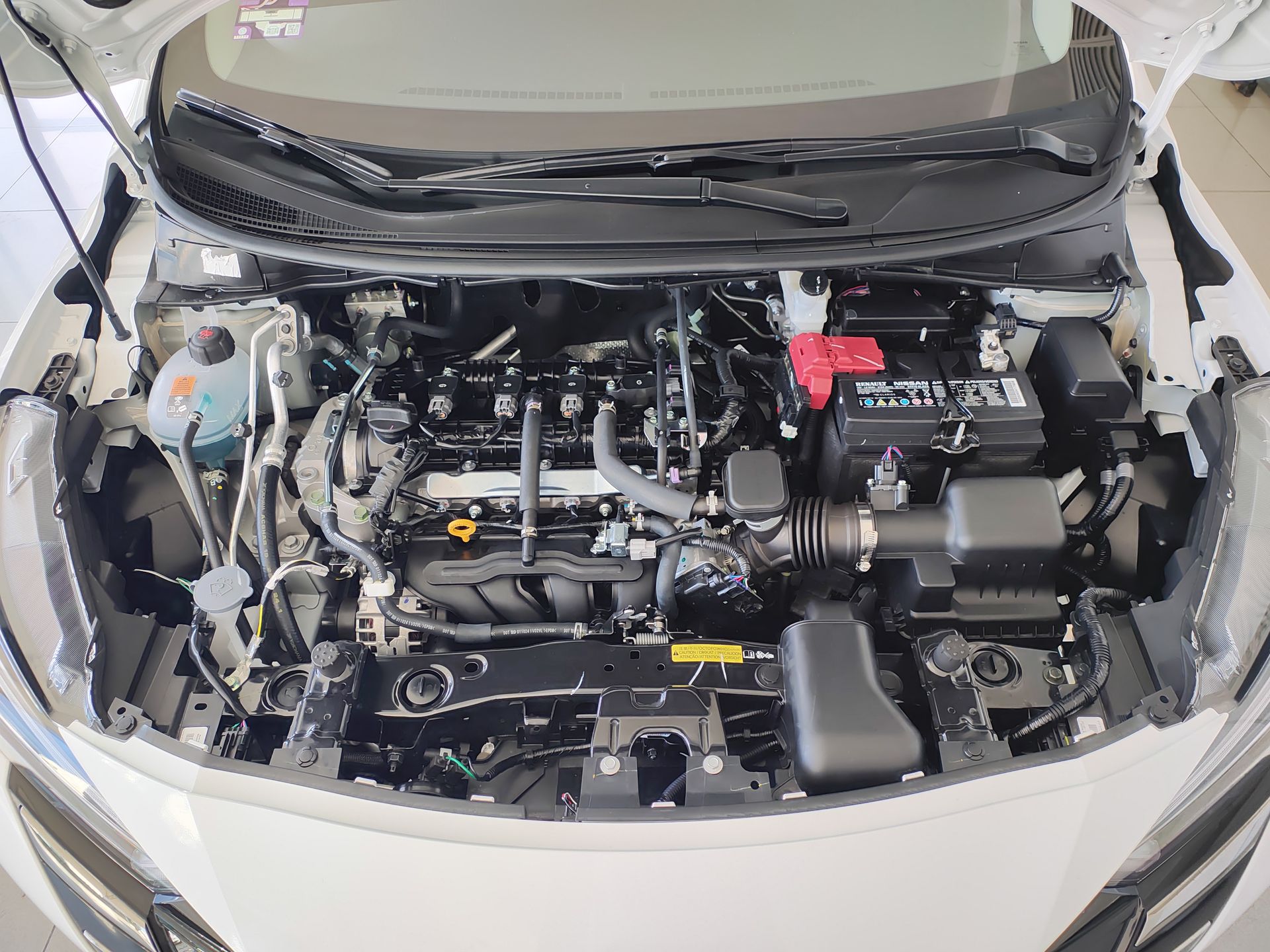 2025 Nissan VERSA SR CVT 25