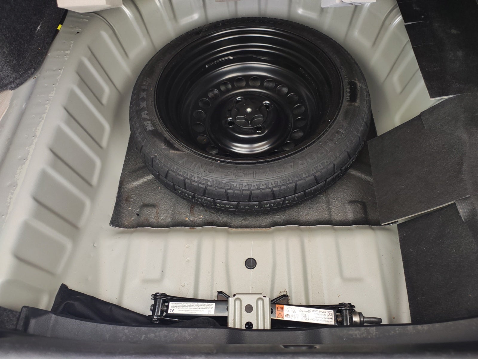 2024 Nissan VERSA ADVANCE CVT 24