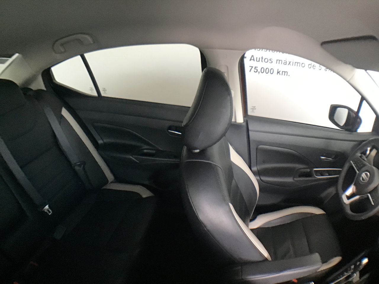 2020 Nissan VERSA PLATINUM CVT