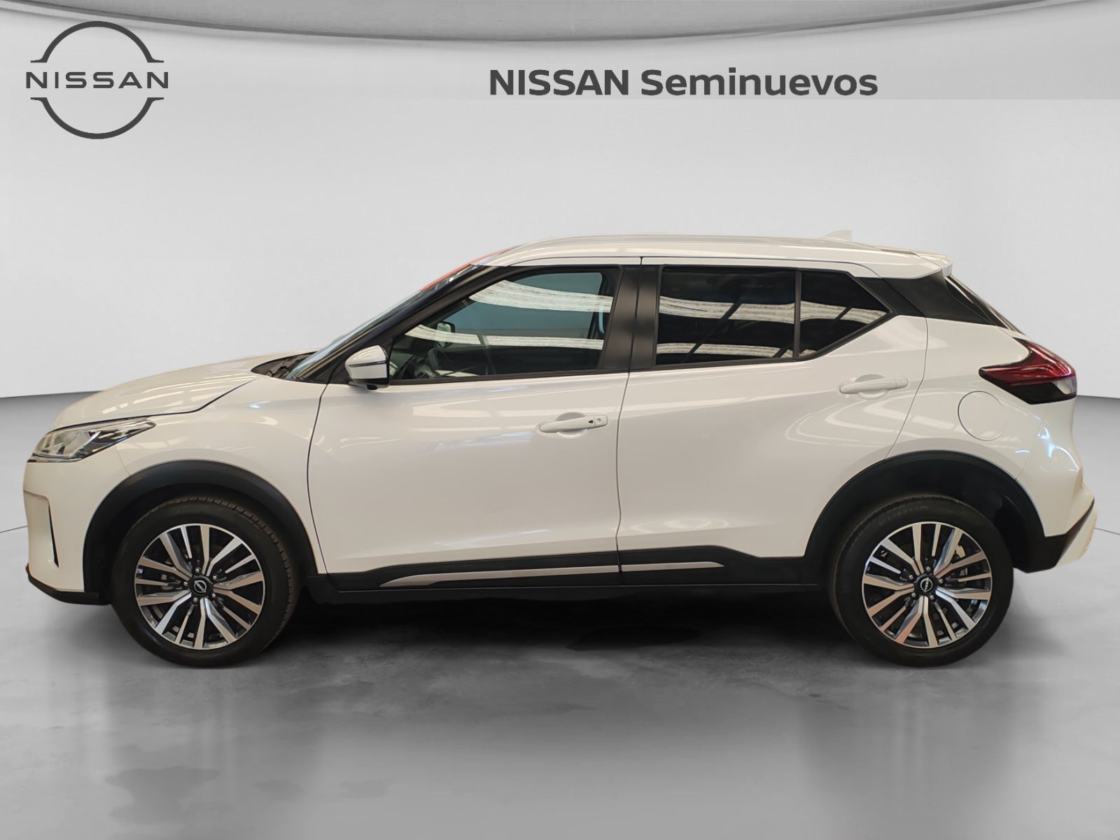 2024 Nissan KICKS KICKS EXCLUSIVE CVT NEGRO