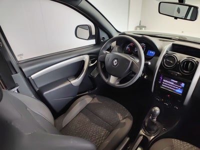 2019 RENAULT OROCH ZEN