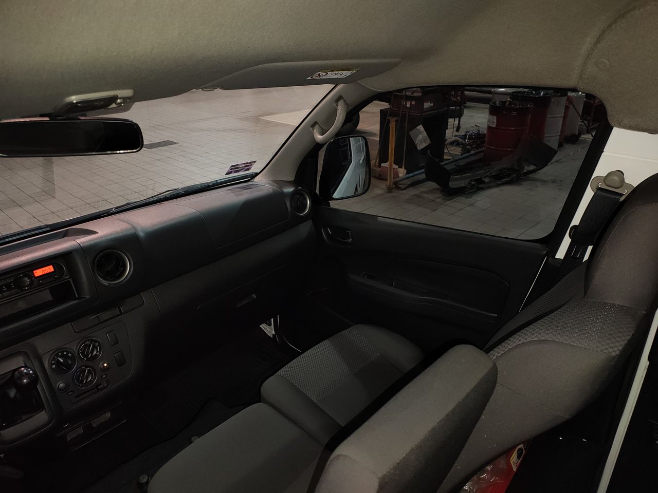 2024 Nissan NV350 URVAN PANEL AMPLIA AA 24
