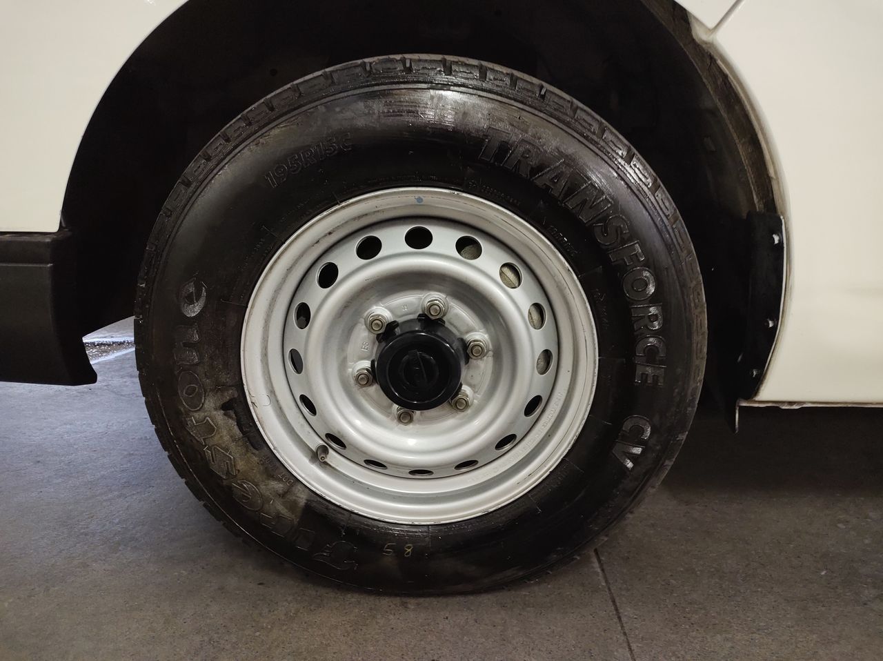 2021 Nissan URVAN PANEL 4 VENTANAS AMPLIA PAQ. SEG TM 21