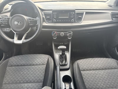 2018 Kia RIO LX 1.6 AT