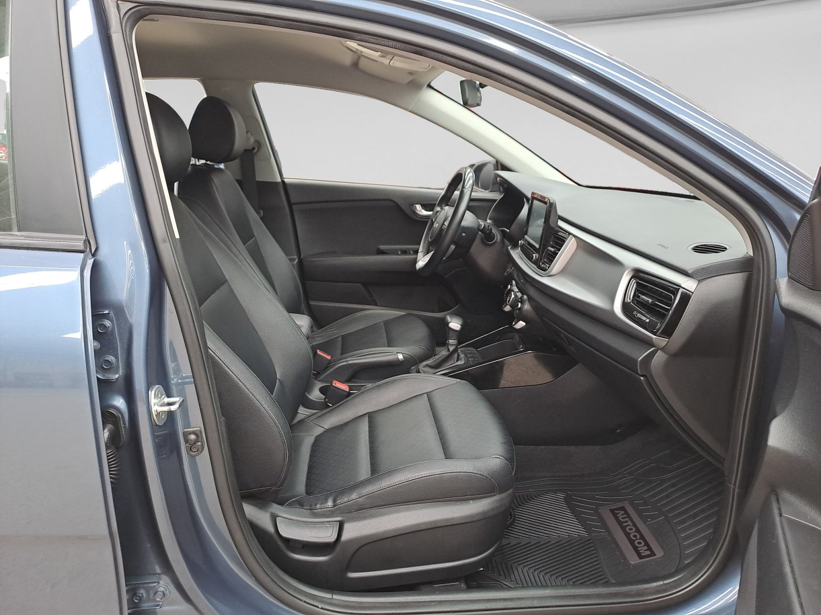 2022 Kia RIO EX TA