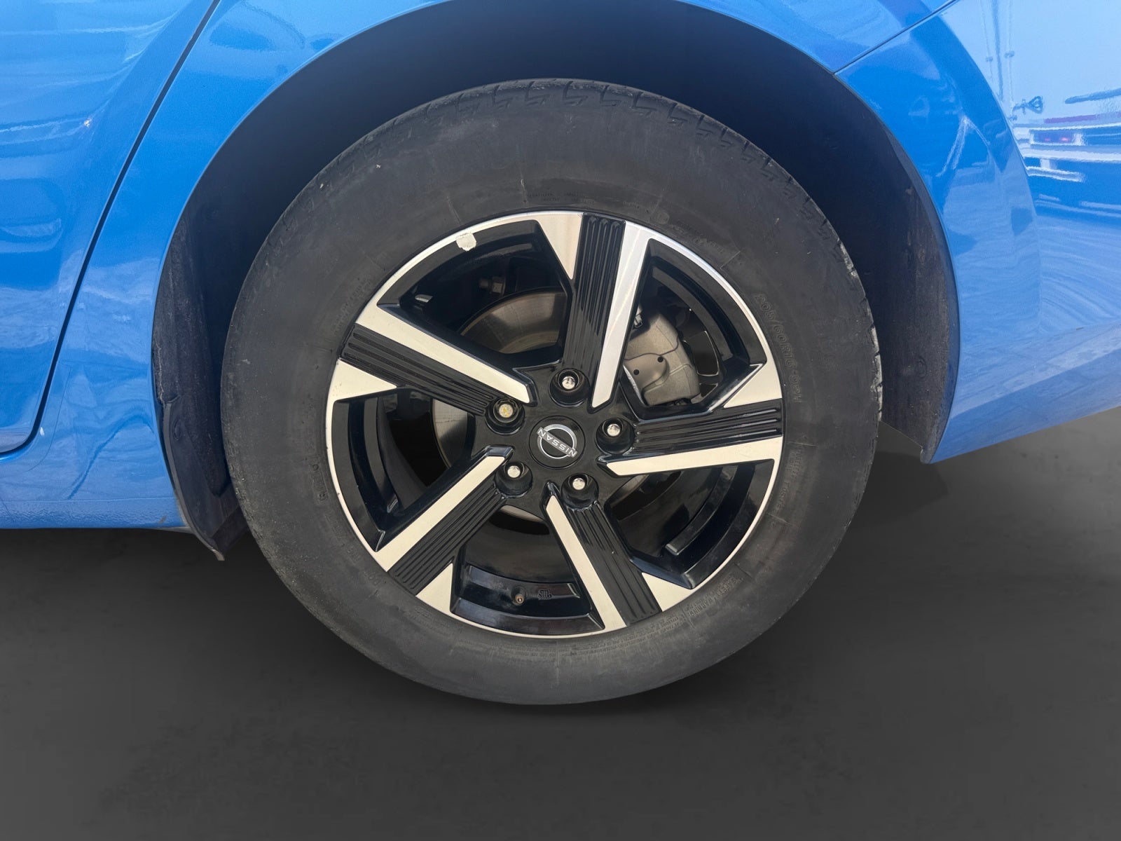 2025 Nissan SENTRA ADVANCE CVT 25