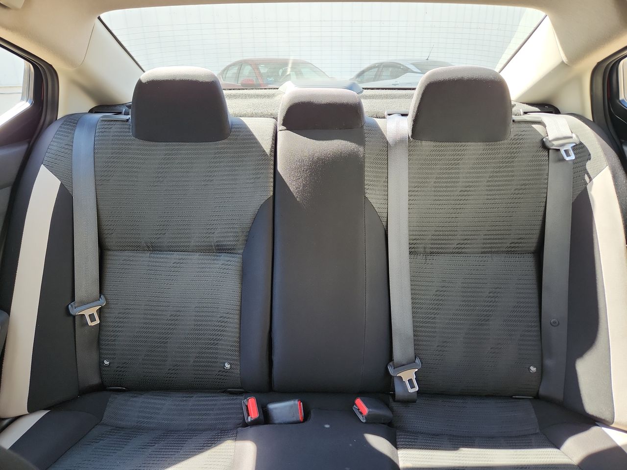 2022 Nissan VERSA ADVANCE CVT 22