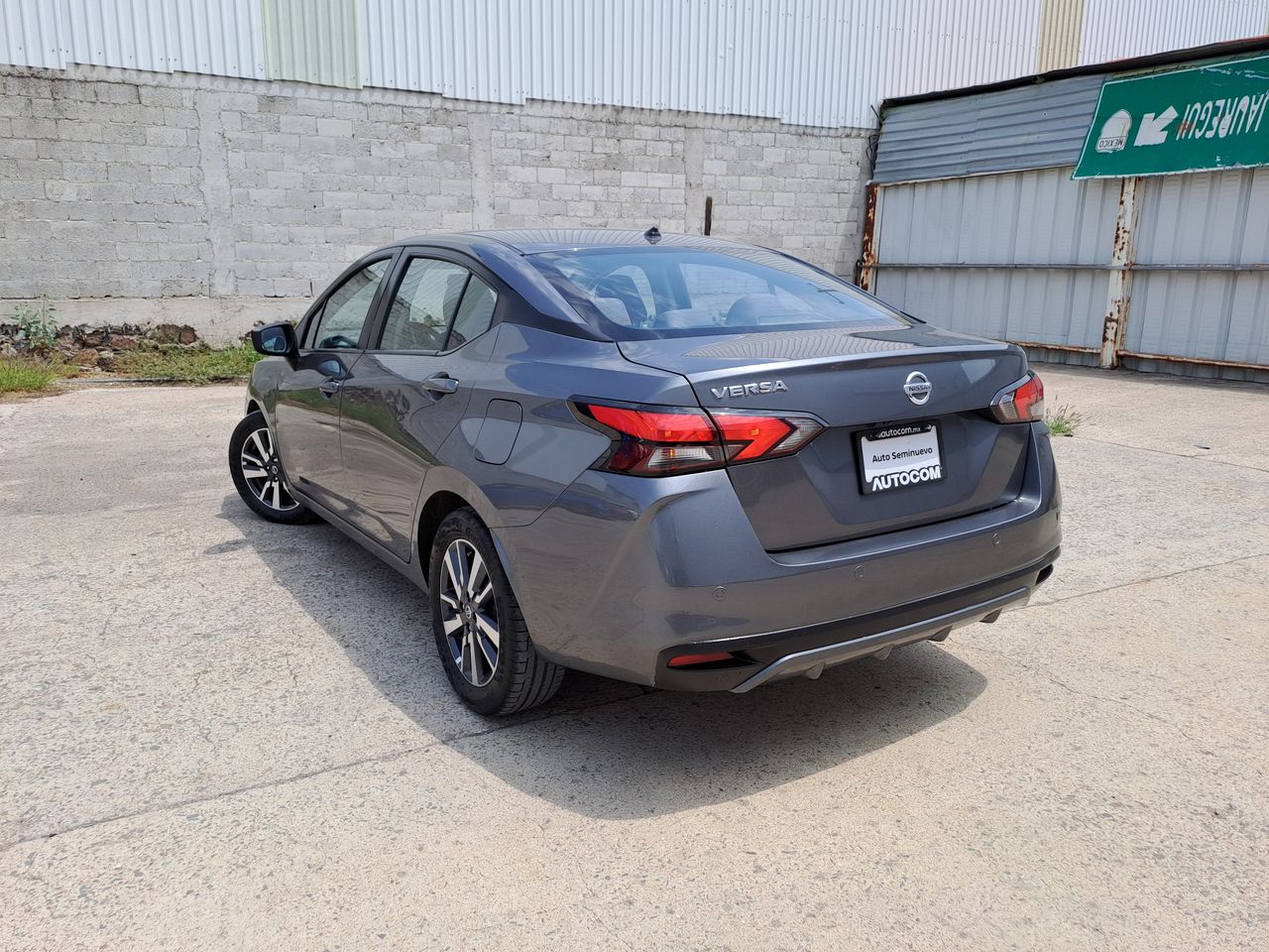 2021 Nissan VERSA ADVANCE CVT 21