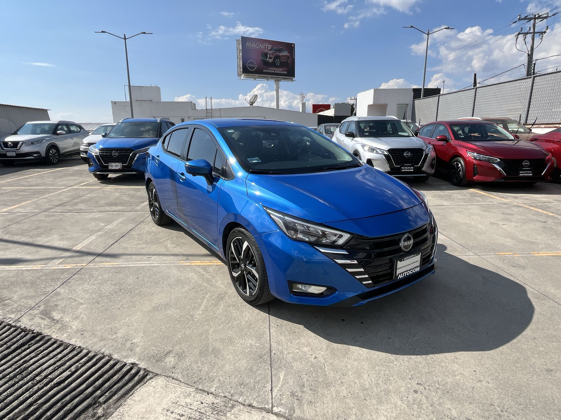 2023 Nissan VERSA EXCLUSIVE CVT 23