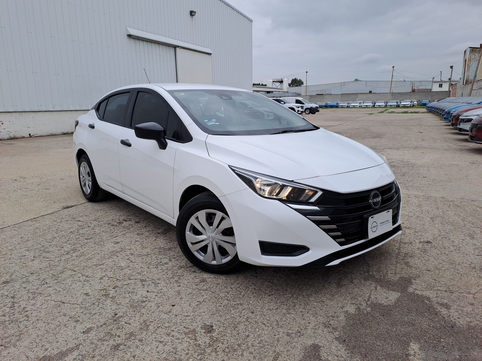 2023 Nissan VERSA SENSE CVT 23