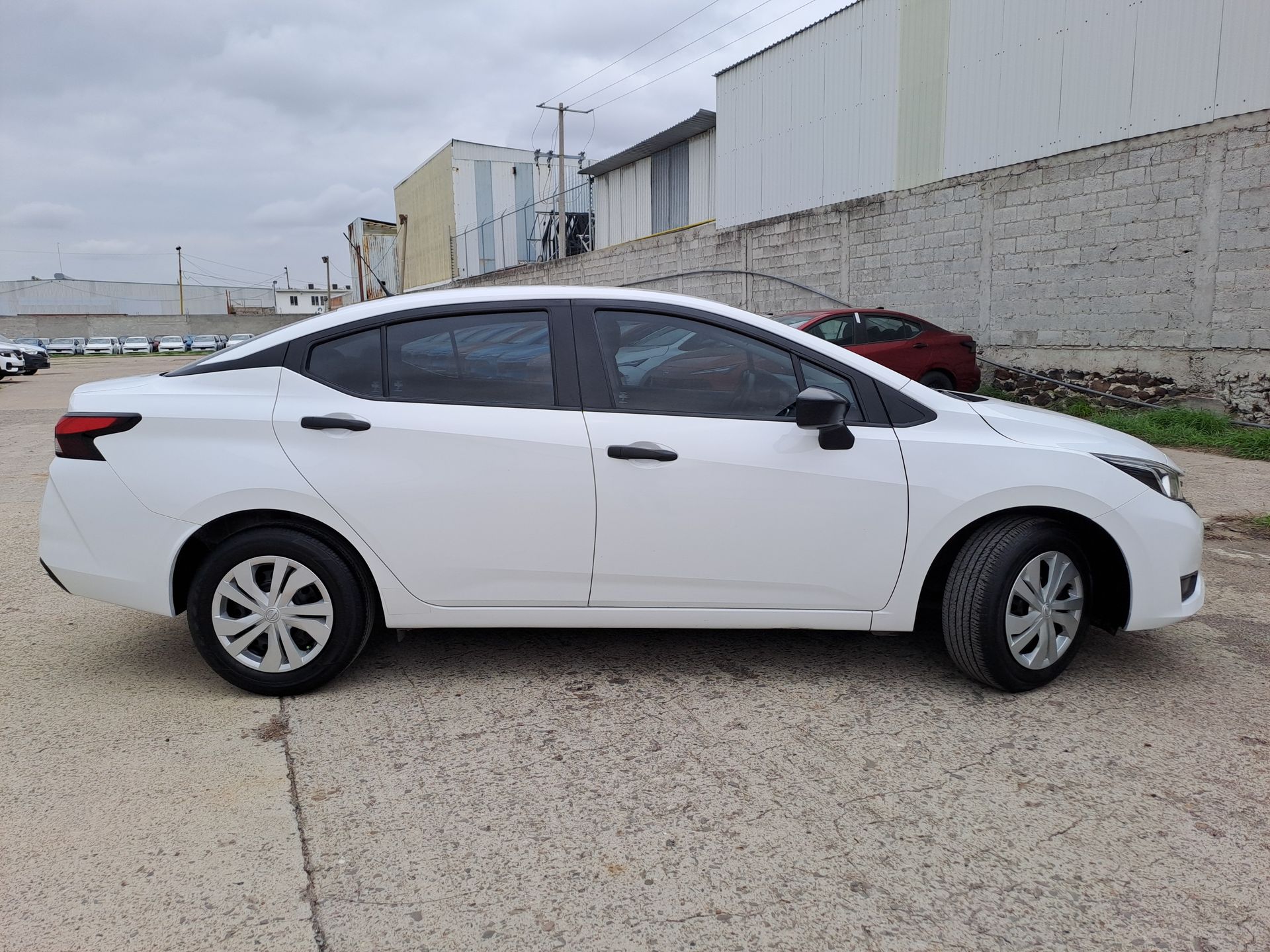 2023 Nissan VERSA SENSE CVT 23