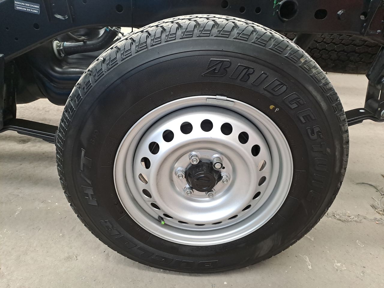 2024 Nissan NP300 NP300 CHASIS TM AC 24