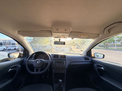 2018 Volkswagen VENTO VENTO COMFORTLINE STD