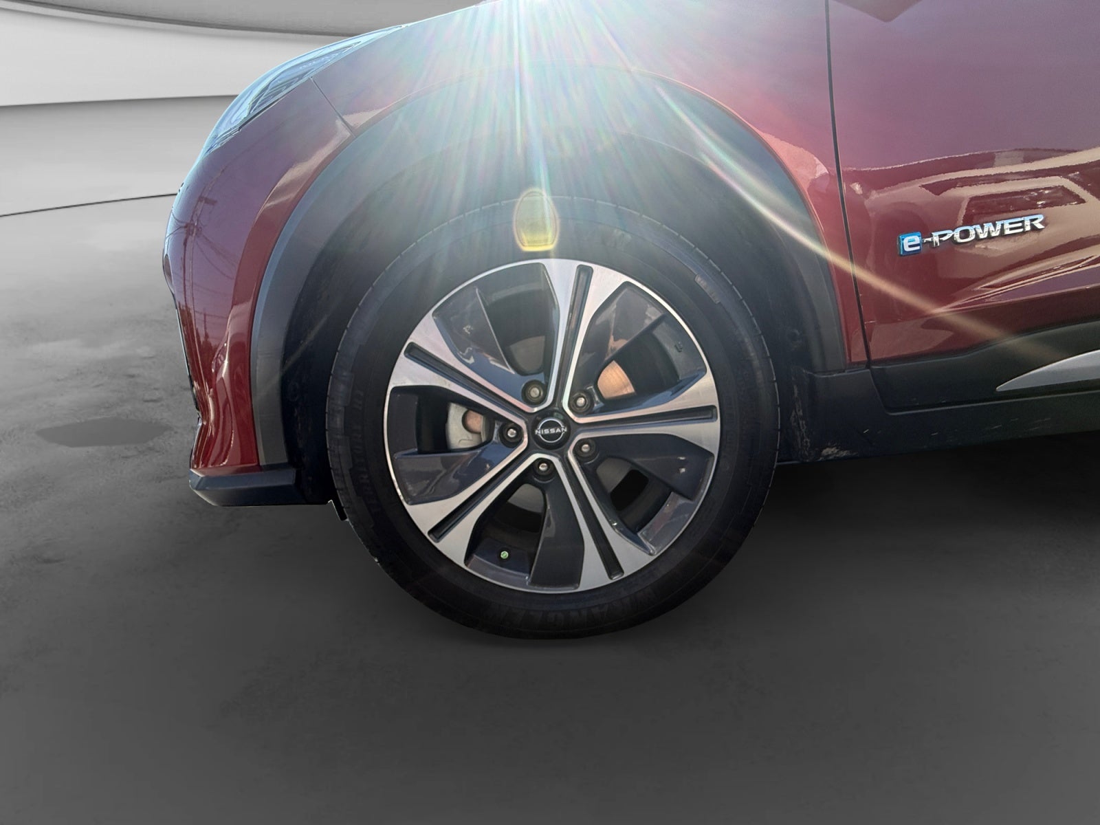 2023 Nissan KICKS PLATINUM E-POWER 23