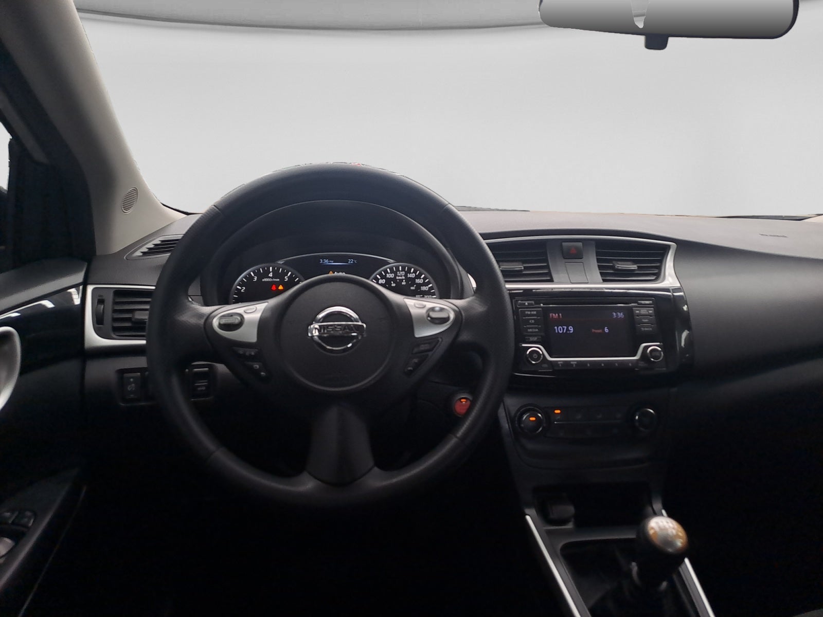 2019 Nissan SENTRA ADVANCE MT