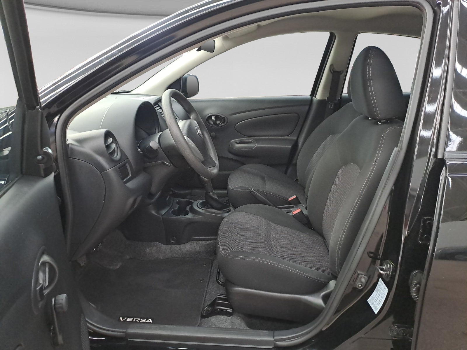 2017 Nissan VERSA VERSA DRIVE MT