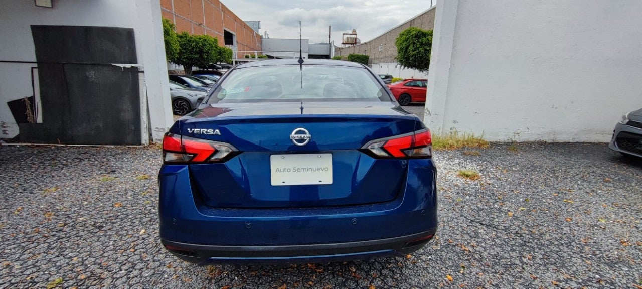 2022 Nissan VERSA VERSA ADVANCE MT