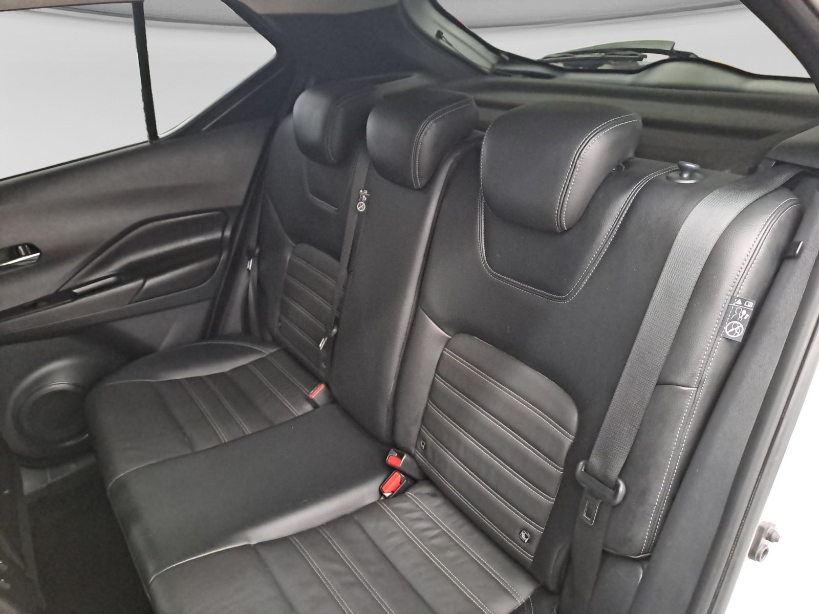2022 Nissan KICKS EXCLUSIVE 1.6 LTS CVT 22