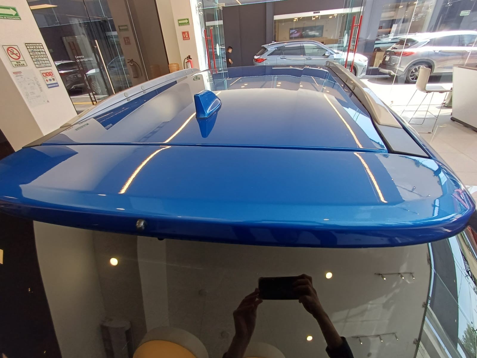 2023 Nissan KICKS PLATINUM 1.6 LTS CVT 23