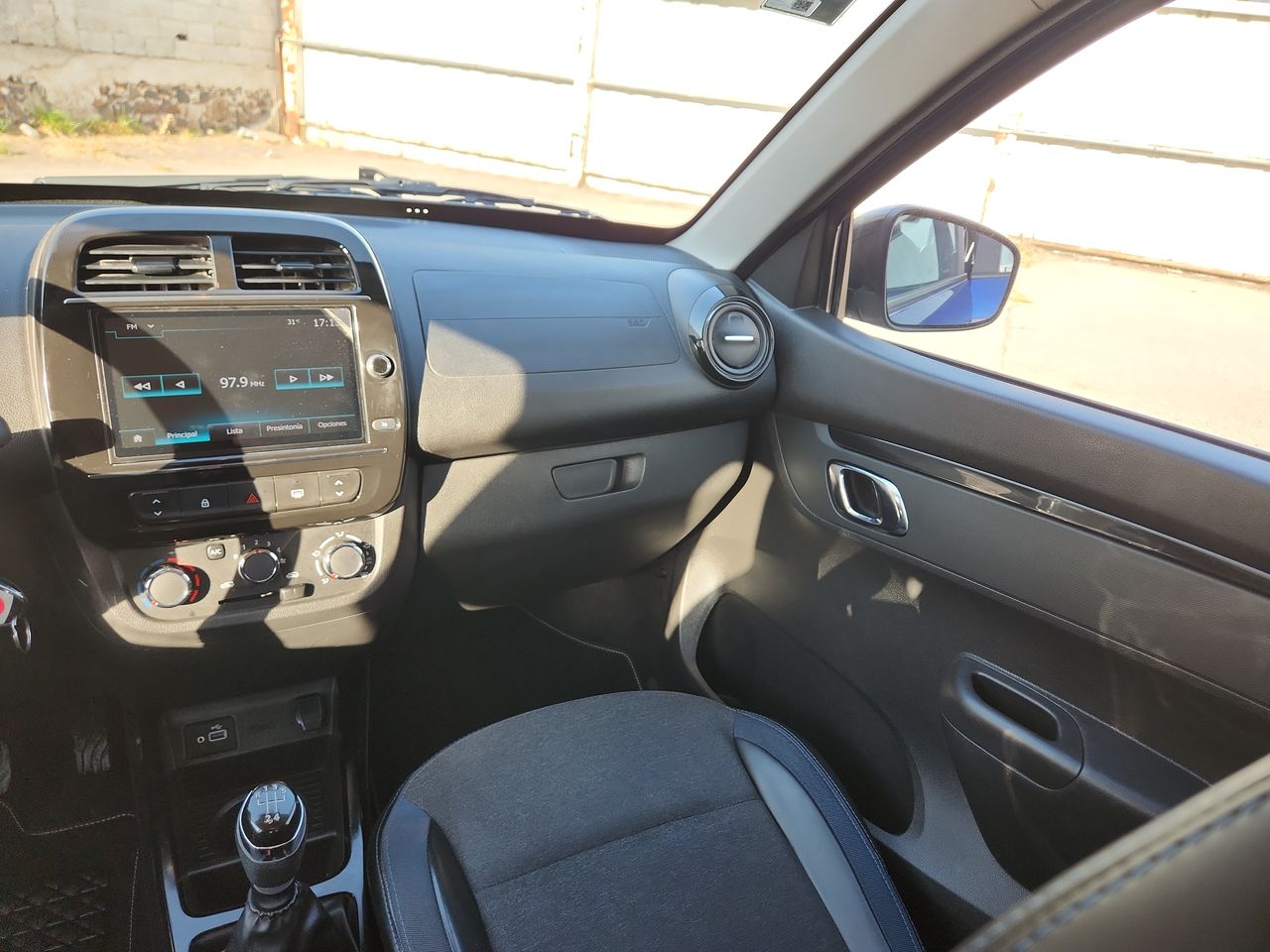 2024 RENAULT KWID BITONO