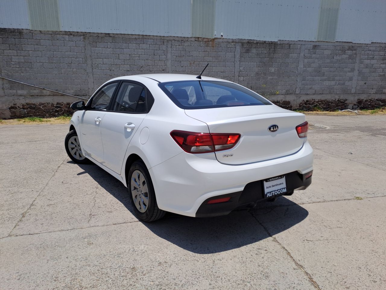 2020 Kia RIO SEDÁN L TA