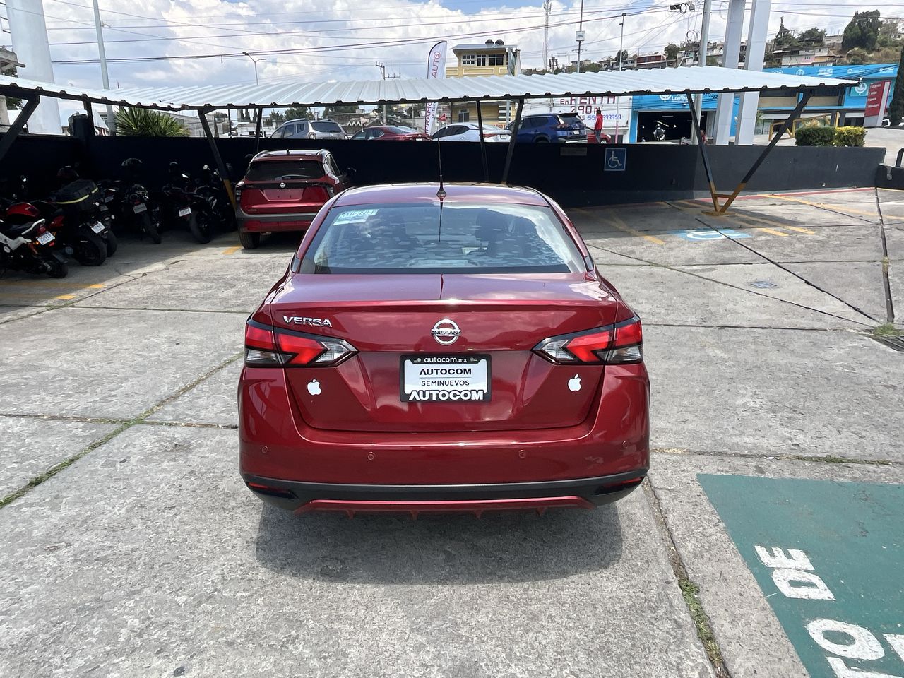 2020 Nissan VERSA ADVANCE MT