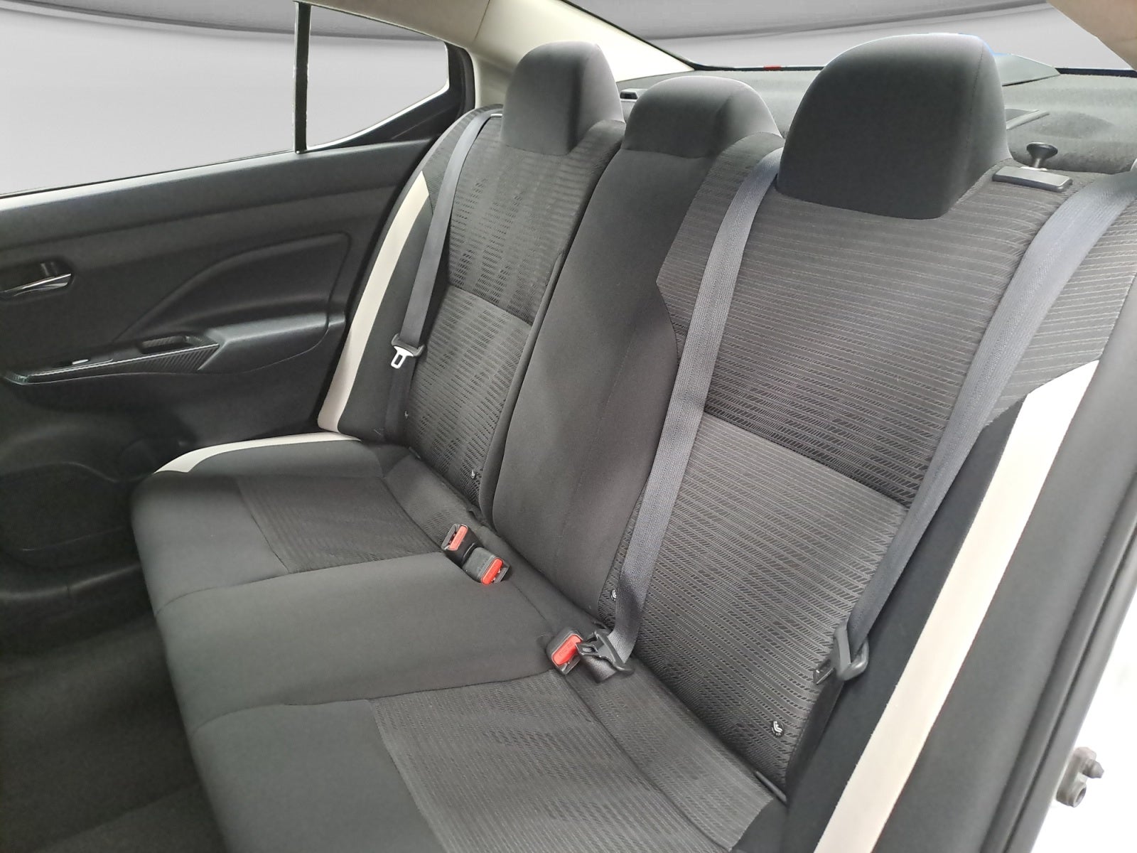 2021 Nissan VERSA VERSA ADVANCE CVT