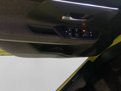 2025 Nissan KICKS PLATINUM CVT 25