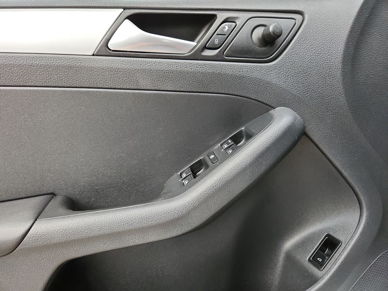 2018 Volkswagen JETTA 2.0TIP.