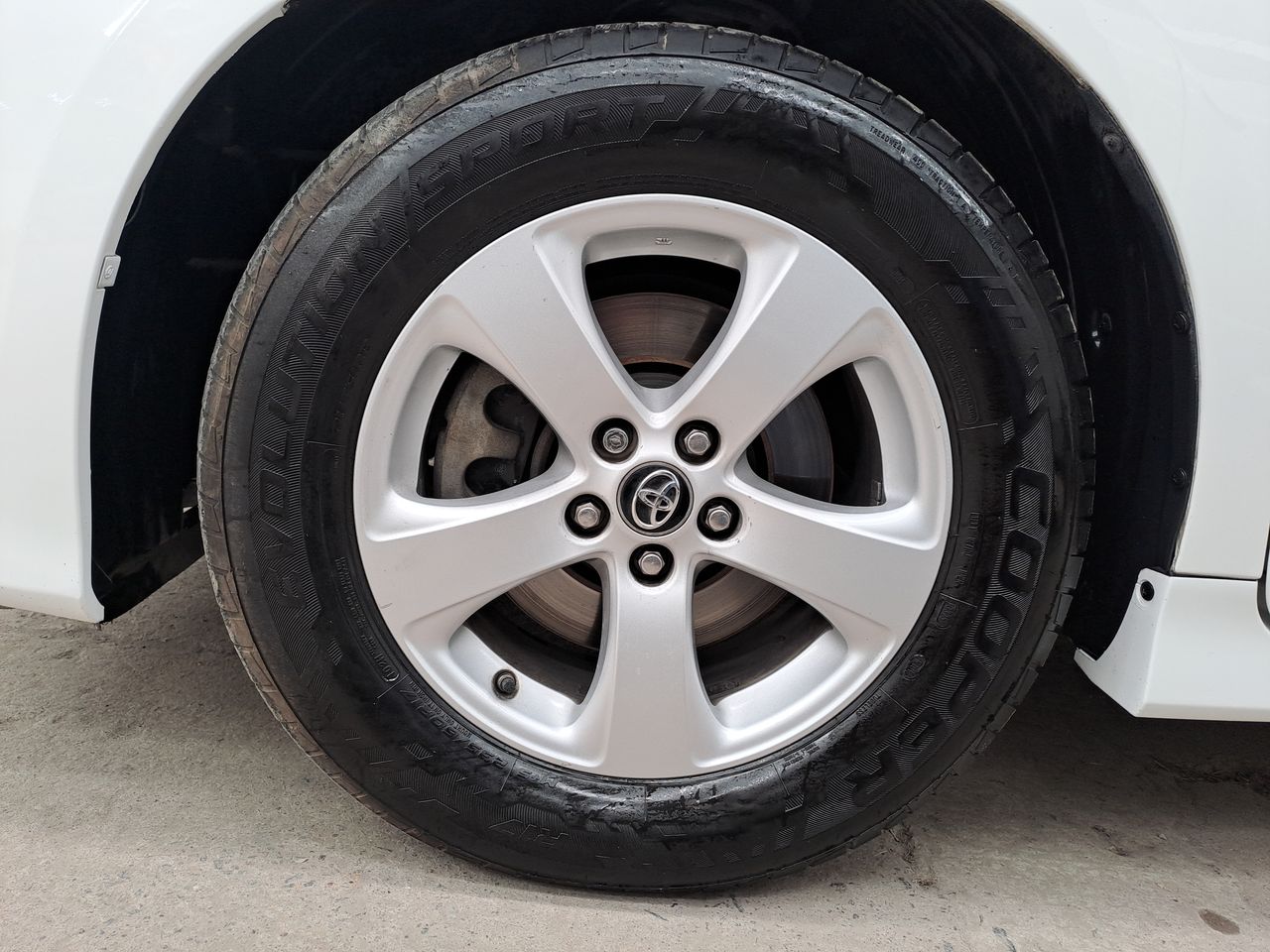 2018 Toyota SIENNA LE