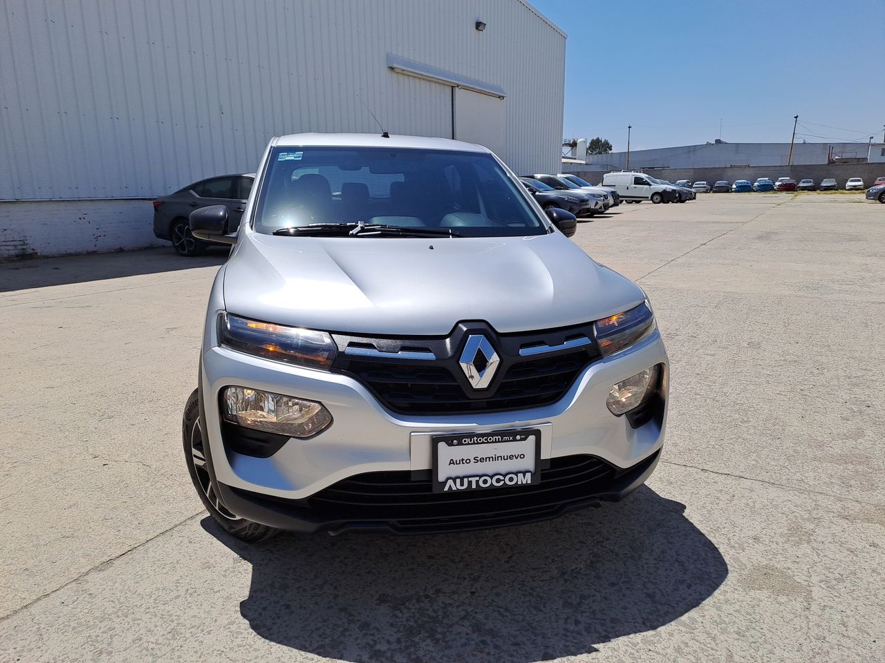 2024 RENAULT KWID ICONIC