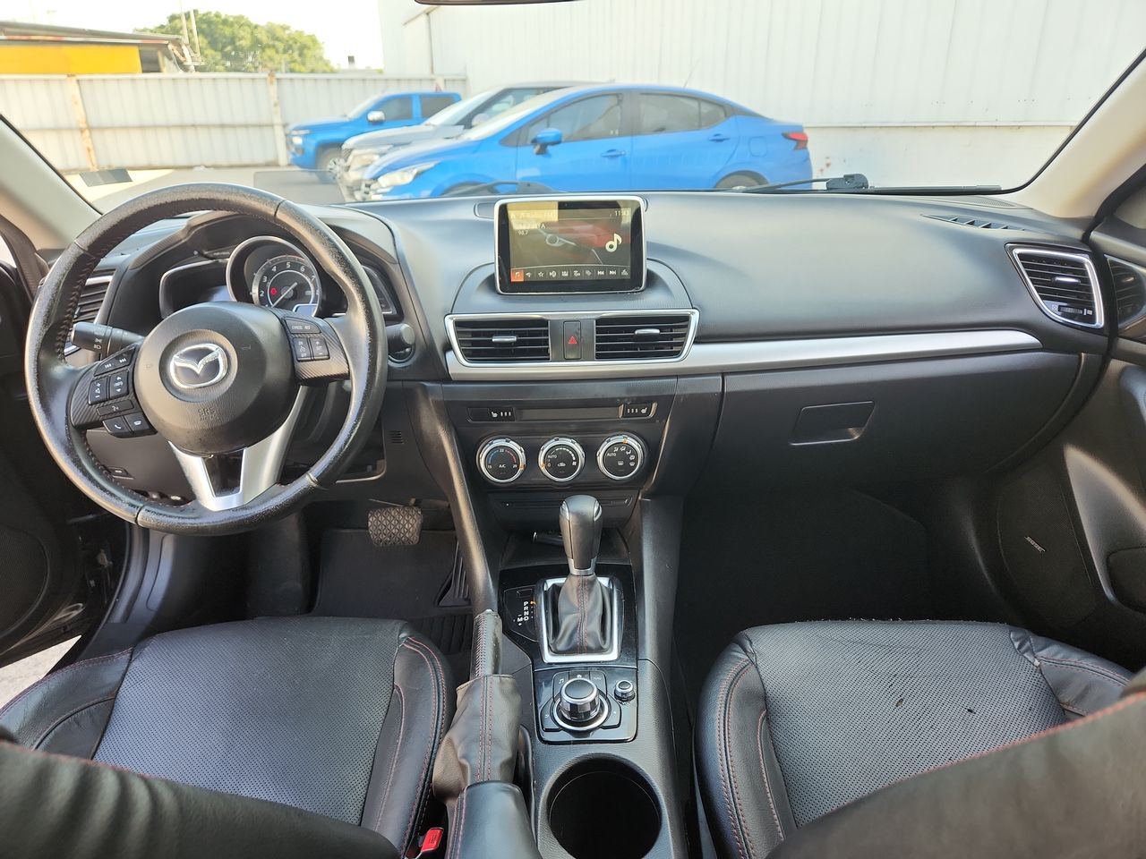 2015 Mazda MAZDA3 HATCHBACK S GT TA