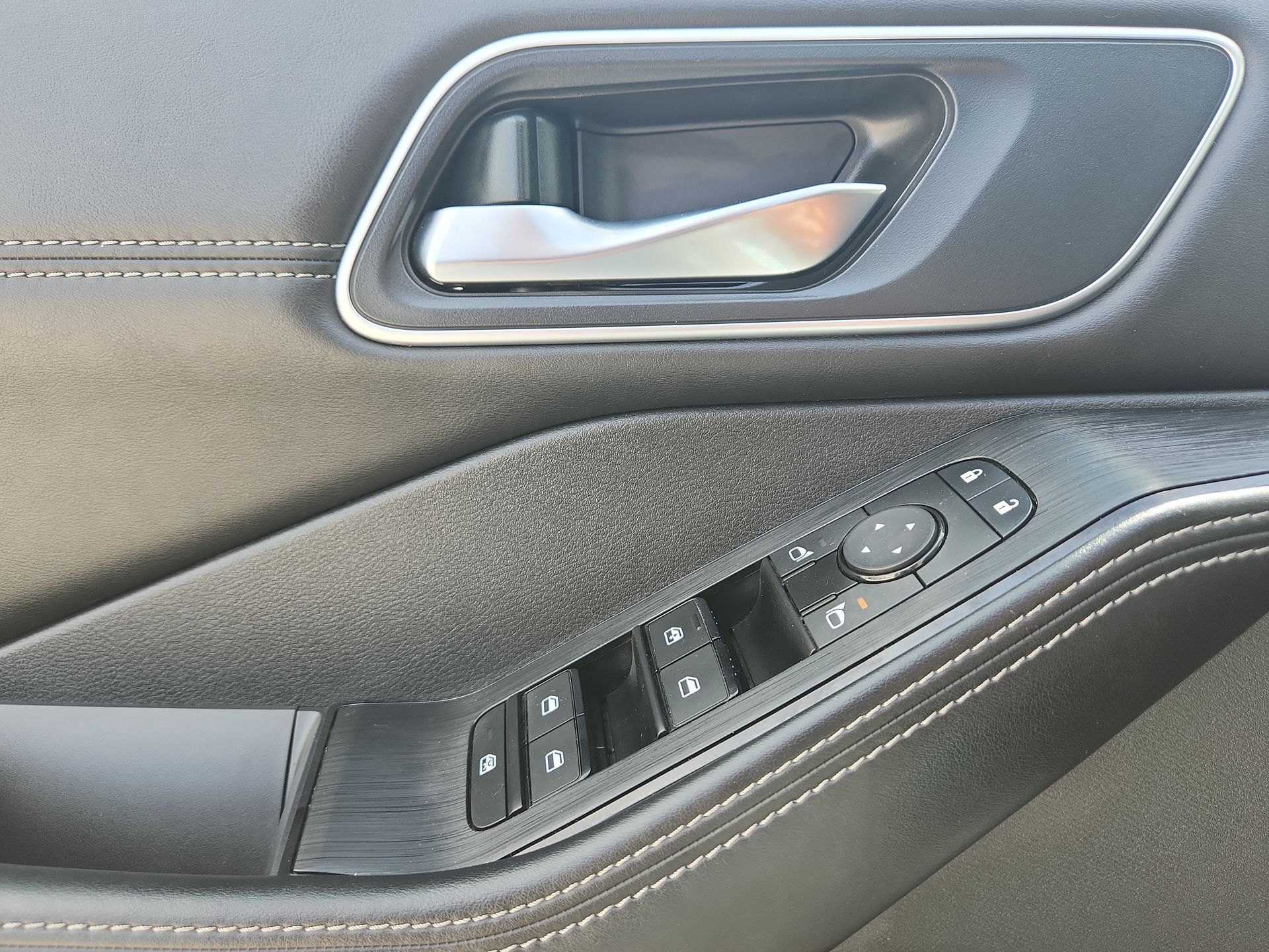 2024 Nissan X-TRAIL EXCLUSIVE E-POWER 2 ROW 24