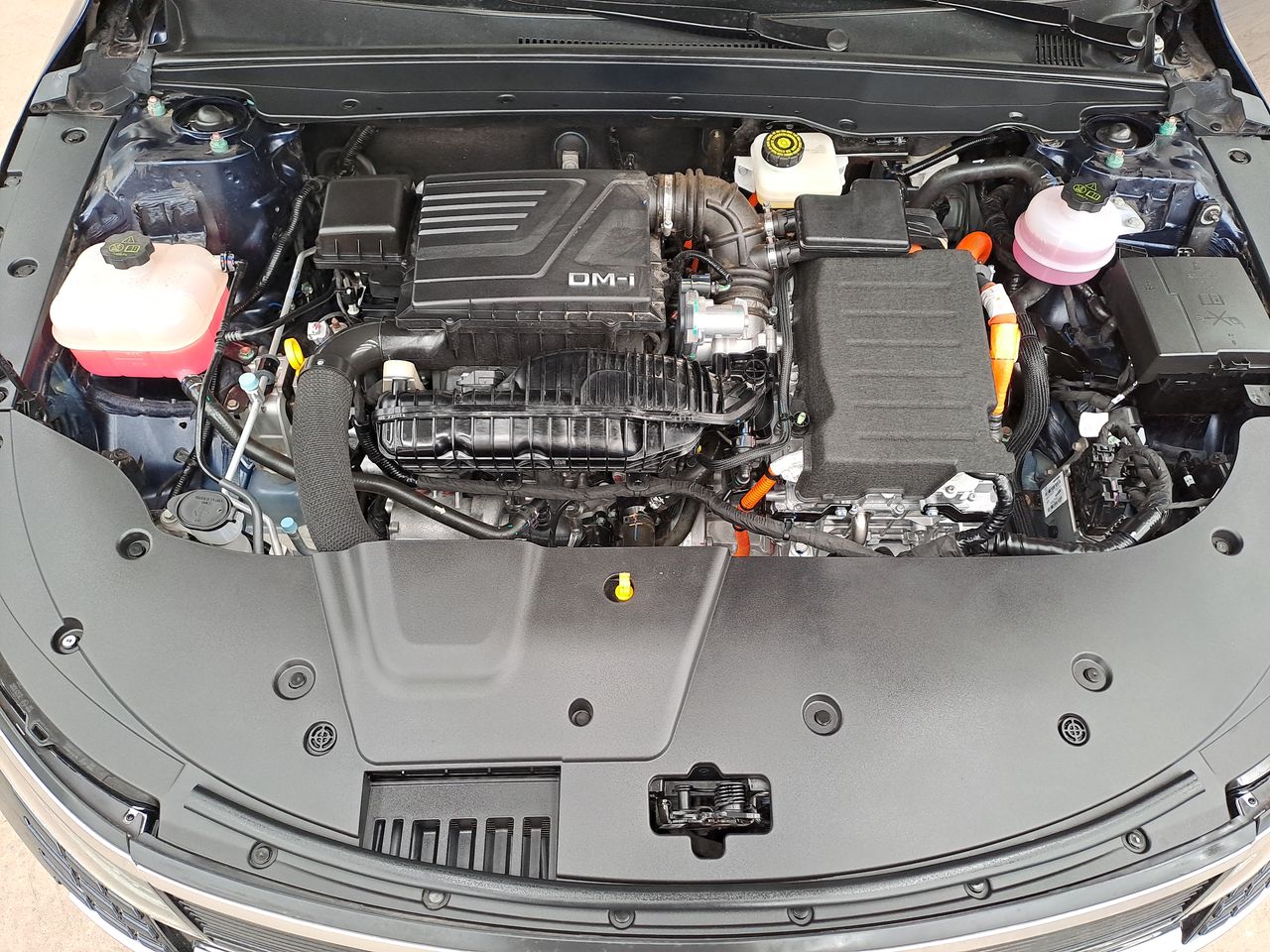 2025 BYD KING DM-I 1.5L FWD 55KM