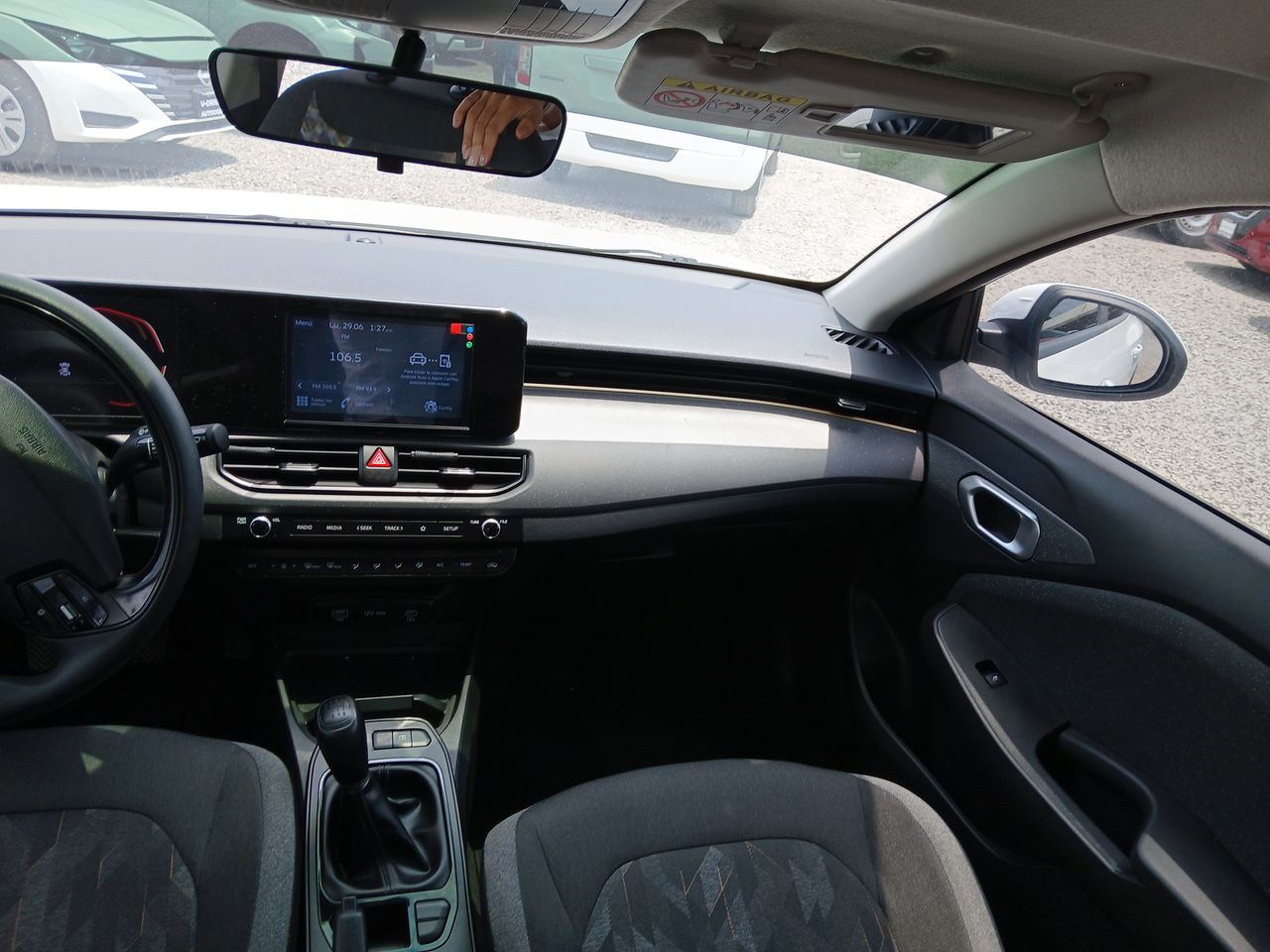 2024 Kia K3 K3 16L LX T/M SEDAN